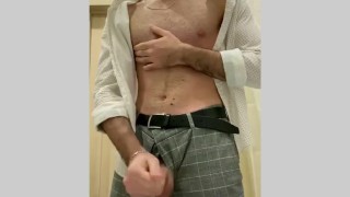I EAT MY PRE-CUM / RUSSIAN-AMERICAN JERK OFF MASTURBATION CUMSHOT